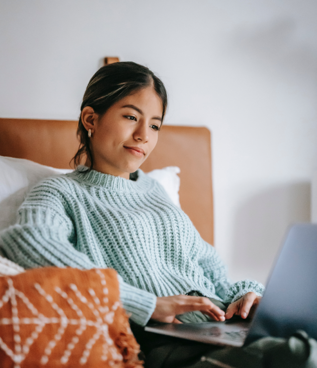 Woman_Laptop2